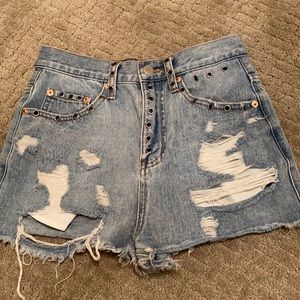 Signature 8 Denim Jean shorts with studs